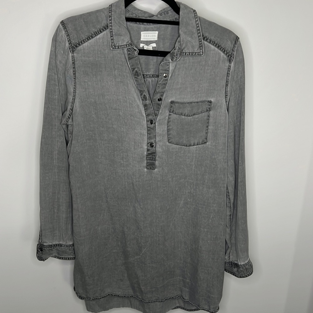 Gray Long Sleeve Button Down Dress Shirt 🩶